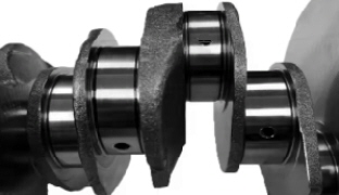 鋳造クランクシャフト