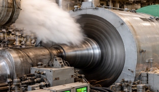 電気を発生させる